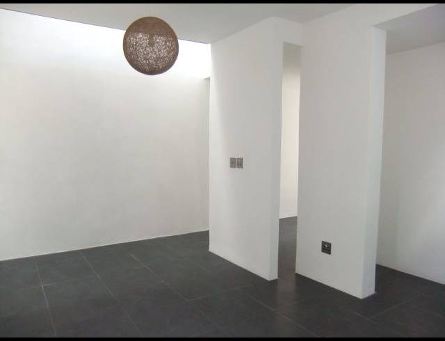 2 bed property to rent in WOODSTOCK